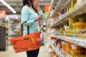 courses au marché deux fois moins cher