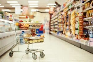 grandes surfaces changer d’identité visuelle et de nom