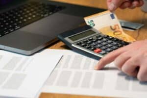 revenu considéré pauvre